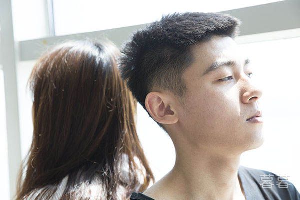 已婚女人出轨征兆有哪些 这7点是很危险的信号