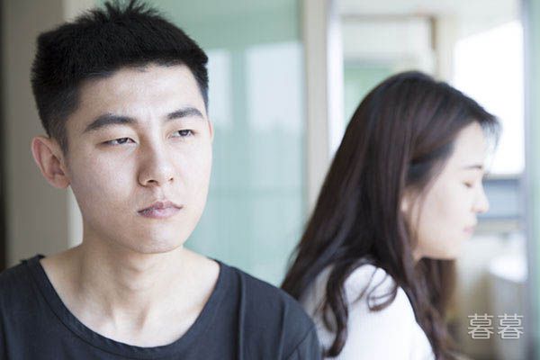 ��������ͬʱŪ����_����������ǰ��л�_Ů��3���챻����