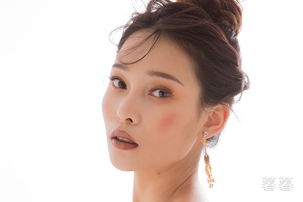 ����ʦ�Ƶ��ڰ칫���� ��ʦ���Ҵ�ľ����˵ʹȡ������ 