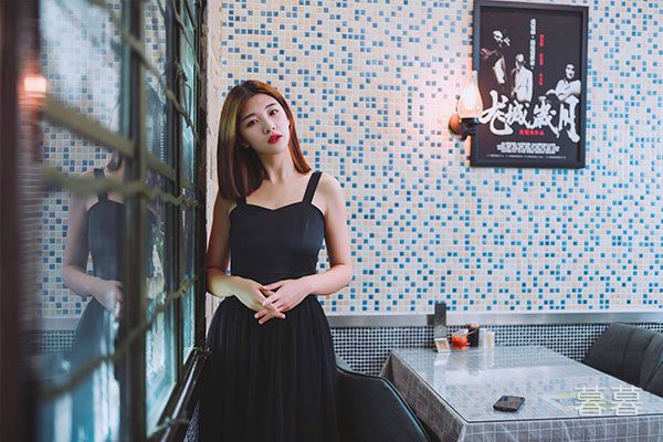 ������ͷ�����ɺ�ˬ У��Сѩ��������ͷ(2)