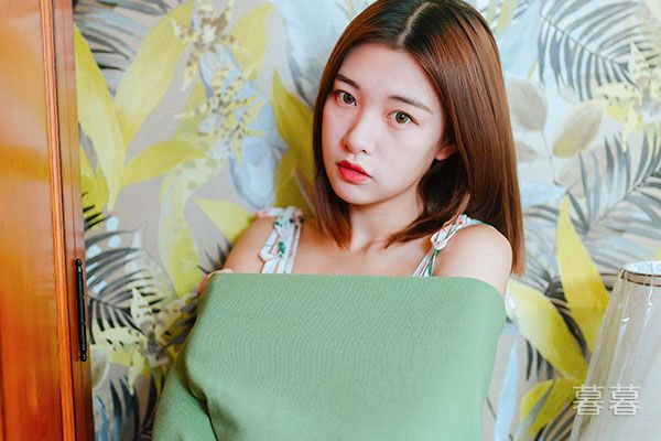 黑紫而肿大疯狂的抽动 粗喘着抬臀重重顶弄了