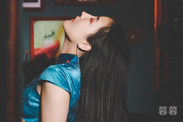 ����ʹ���ű��� ��ס������һ�µ���ͦ��ȥ��