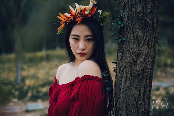 �Һ�Ů��ʦ�İ��龭����������һ������������