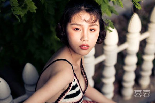 校花醉酒扑倒男老师,没想到,最后结果令人心碎