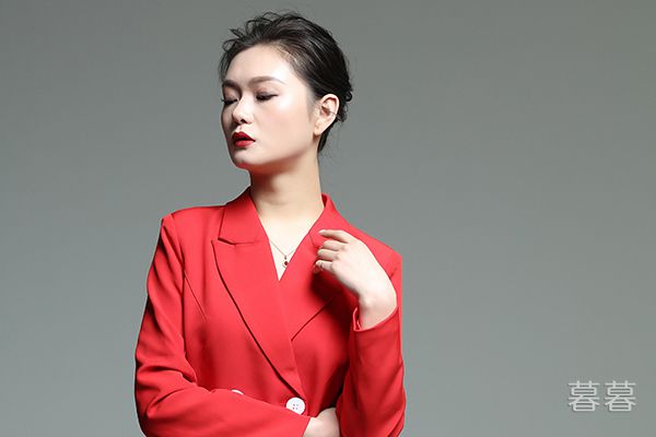 �칫�ҵ��� �綯��|�ҵ��޵�Ů�ܲ� �Һ�����˾�������������� ����˾��Ů����