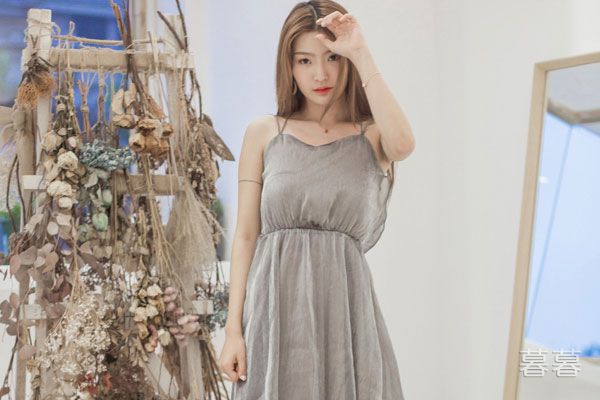 �ұ���������ǰ��л� С�˻��еúý�̫ˬ��