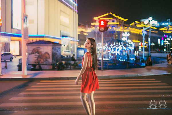 ����Լ�����ѹ���Ů�� ����������Ŷ̫����