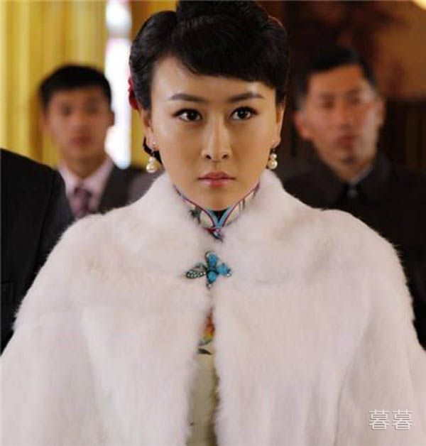 毛俊杰老公是谁默默的支持彰显爱的伟大