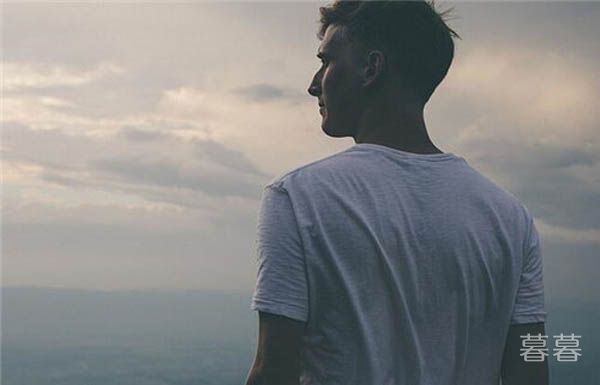 生活自律条励志名言自我控制是最强者的本能 暮暮