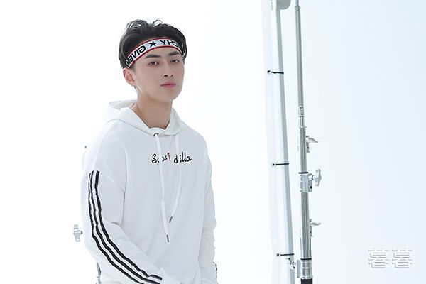 狮子男爱情的三个阶段你走过他的套路吗 暮暮